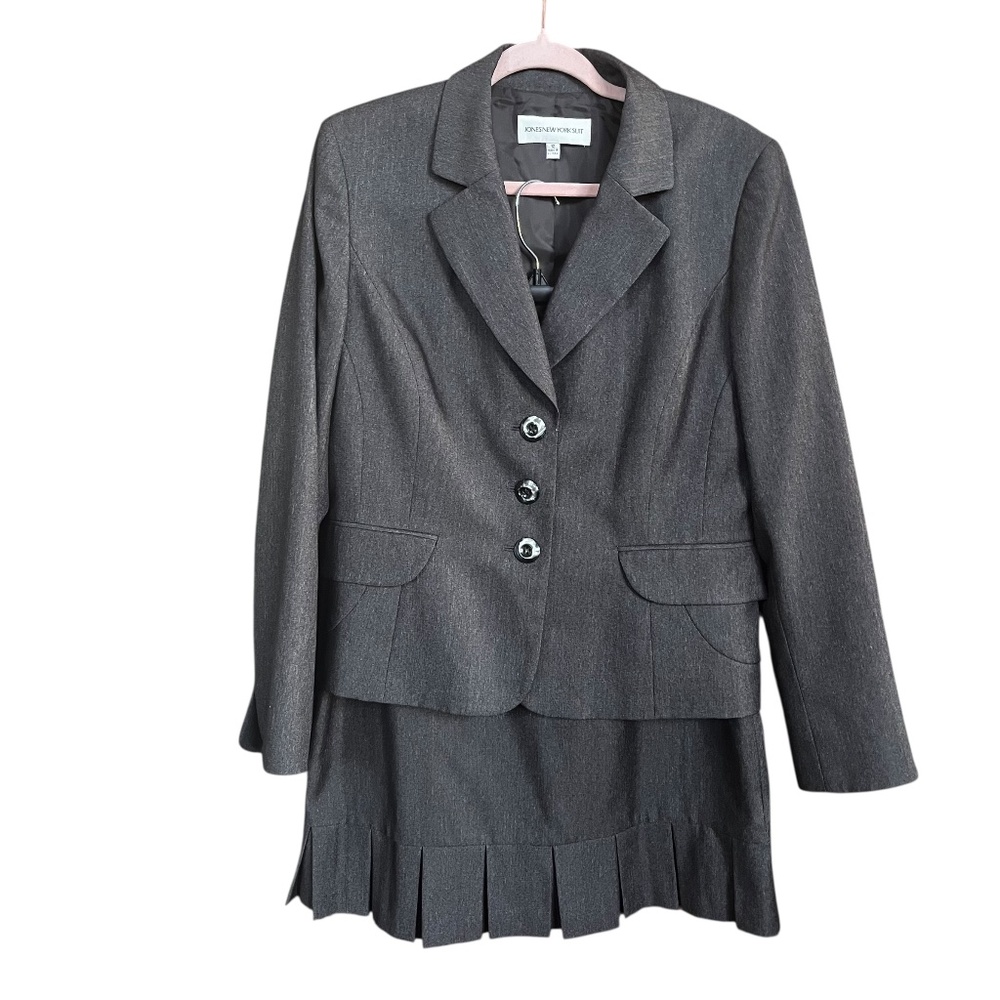 Jones New York Suit Grey Blazer & Skirt 2-Peice Suit Set Classic Office Size 12